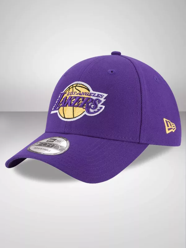 Authentic purple Los Angeles Lakers 9Forty snapback hat with team logo and adjustable strap.