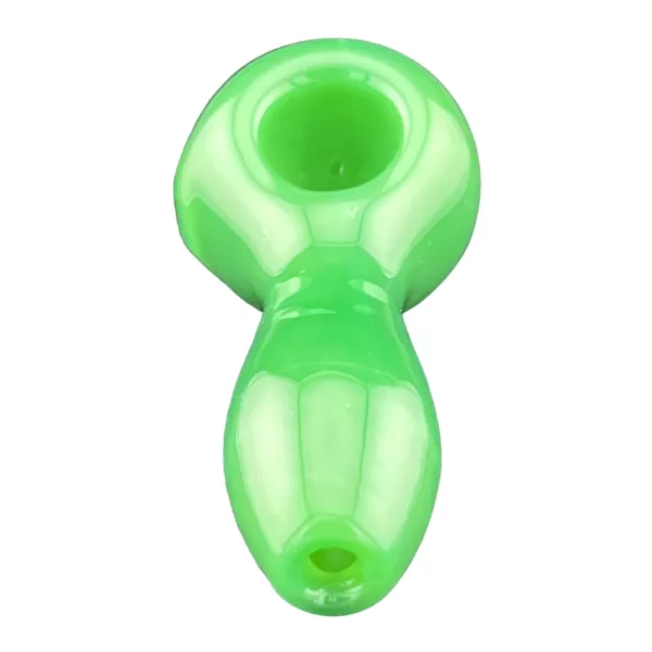 Green mini plastic spoon with smooth surface and small bowl. Perfect for smoking accessories.