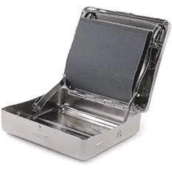 Metal box with silver finish, rectangular shape, rounded edges, and black leather case inside. Features a hinge and metal handle. 79mm Auto Roller - Zen.