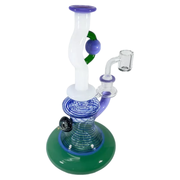 high-quality glass bubbler with a percolator for a smooth and flavorful smoking experience.