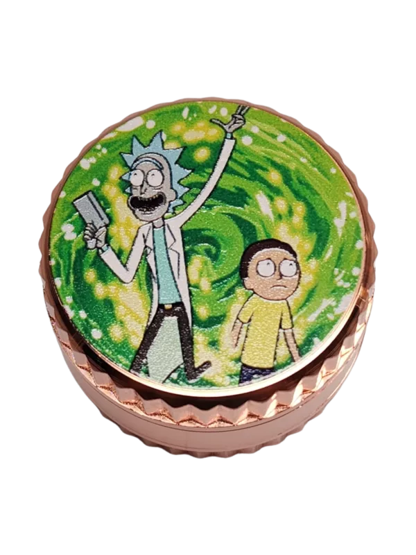 Shiny metal jewelry with R&M characters holding tools on a green swirl background. Summary: R&M 3 part Grinder-BVGS275X with tool-holding characters on green swirl background.